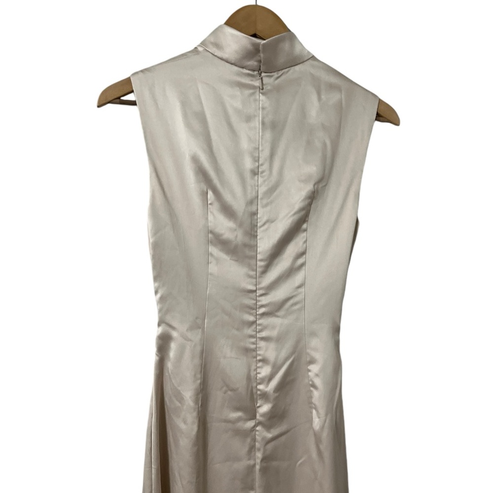 New Onarin First Glimpse Champagne Sleeveless Formal Gown Dress — image 5 of 8